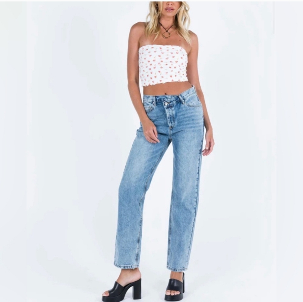 NWT Princess Polly Holly Asymmetrical Straight Leg Jeans Size 12